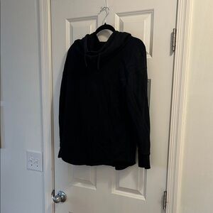 Mossimo Supply Co. Black Pullover Hoodie